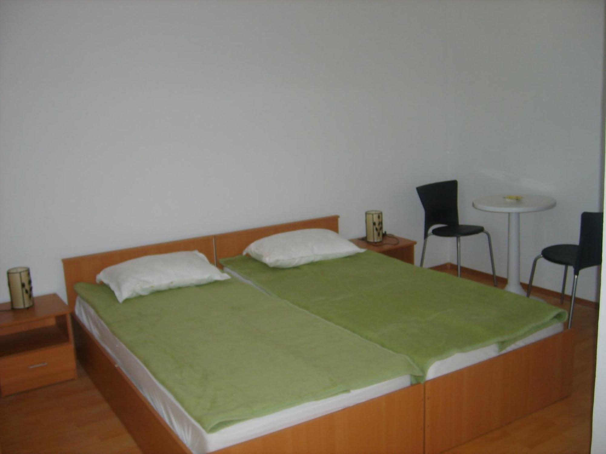 Apartmani Kljunak Zaton  Exterior photo